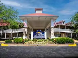 1505 Shore DRIVE #220, Delavan, WI 53115 - #1