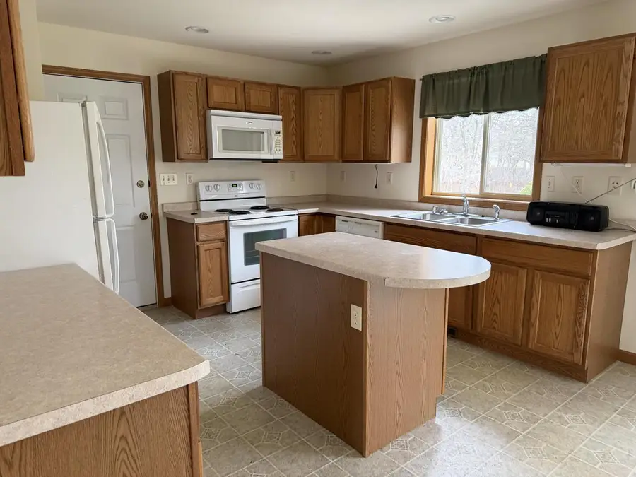 1314 Rosa AVENUE, Crivitz, WI 54114 - #2