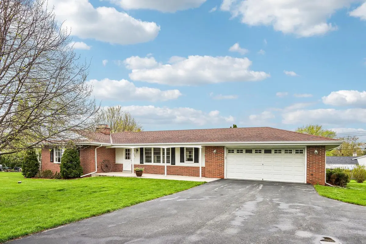 18660 Arcadia PLACE, Brookfield, WI 53045 - #1