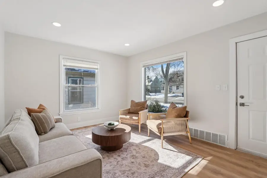 5452 56th STREET, Milwaukee, WI 53218 - #2