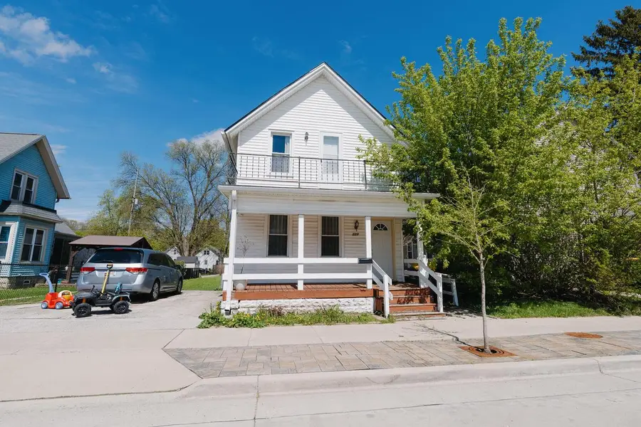 223 Barstow STREET, Waukesha, WI 53188 - #2