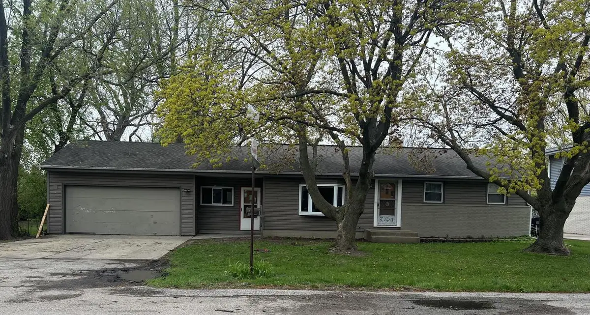 3704 56th STREET, Greenfield, WI 53220 - #1
