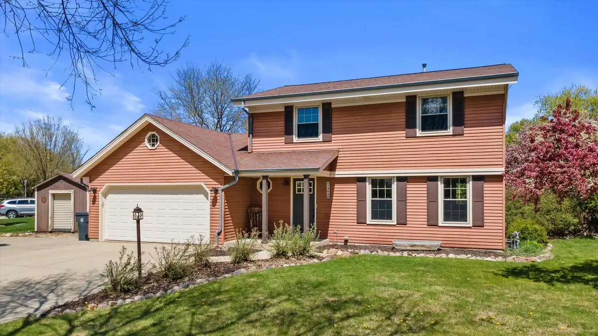 1200 Tiffany LANE, Oak Creek, WI 53154 - #1