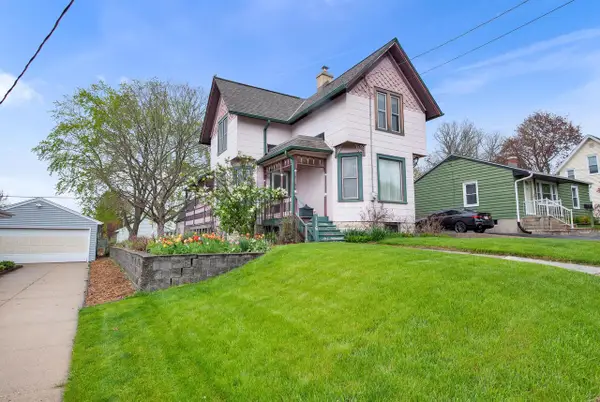116 Washington AVENUE, Waukesha, WI 53188