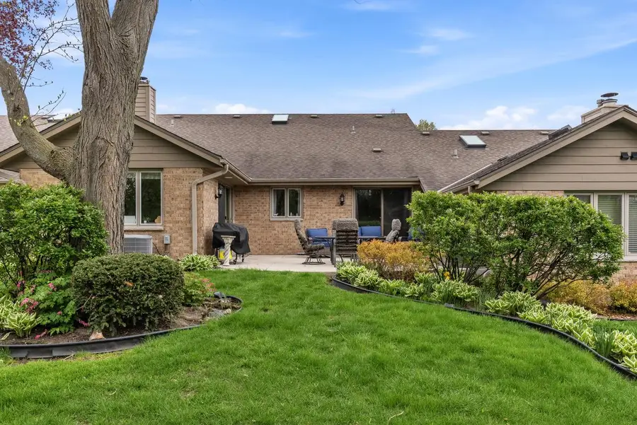 3770 Klondike COURT #B, Brookfield, WI 53045 - #3