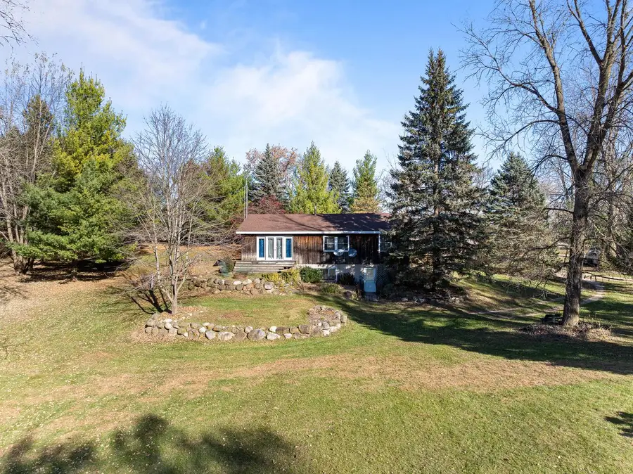 W1049 County Road D, Burlington, WI 53105 - #2