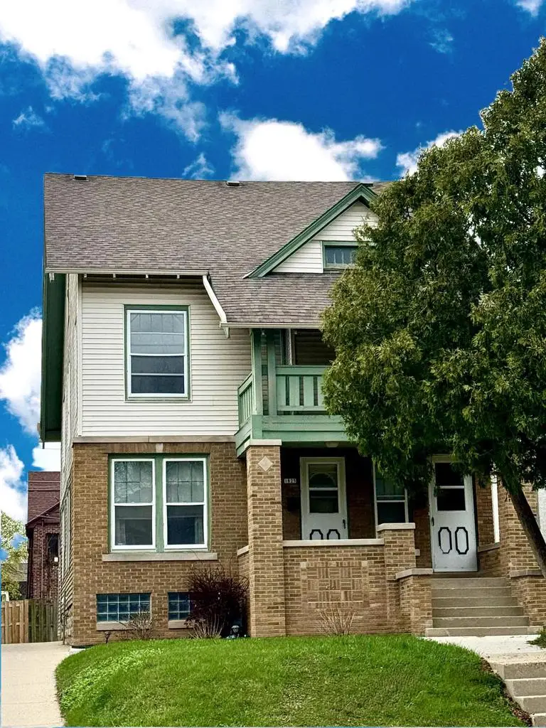 1825 58th STREET #1827, Milwaukee, WI 53208 - #3