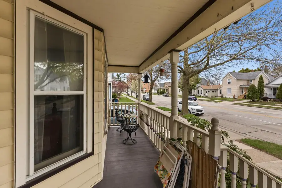 1612 Main STREET, Racine, WI 53402 - #3