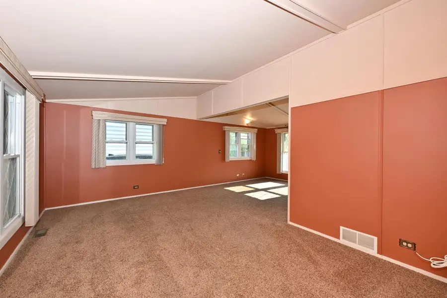5834 14th STREET, Milwaukee, WI 53221 - #2