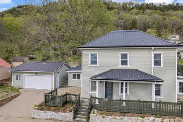 476 Main STREET, Fountain City, WI 54629