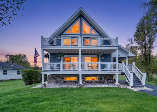 11024 Lakeshore DRIVE, Pleasant Prairie, WI 53158