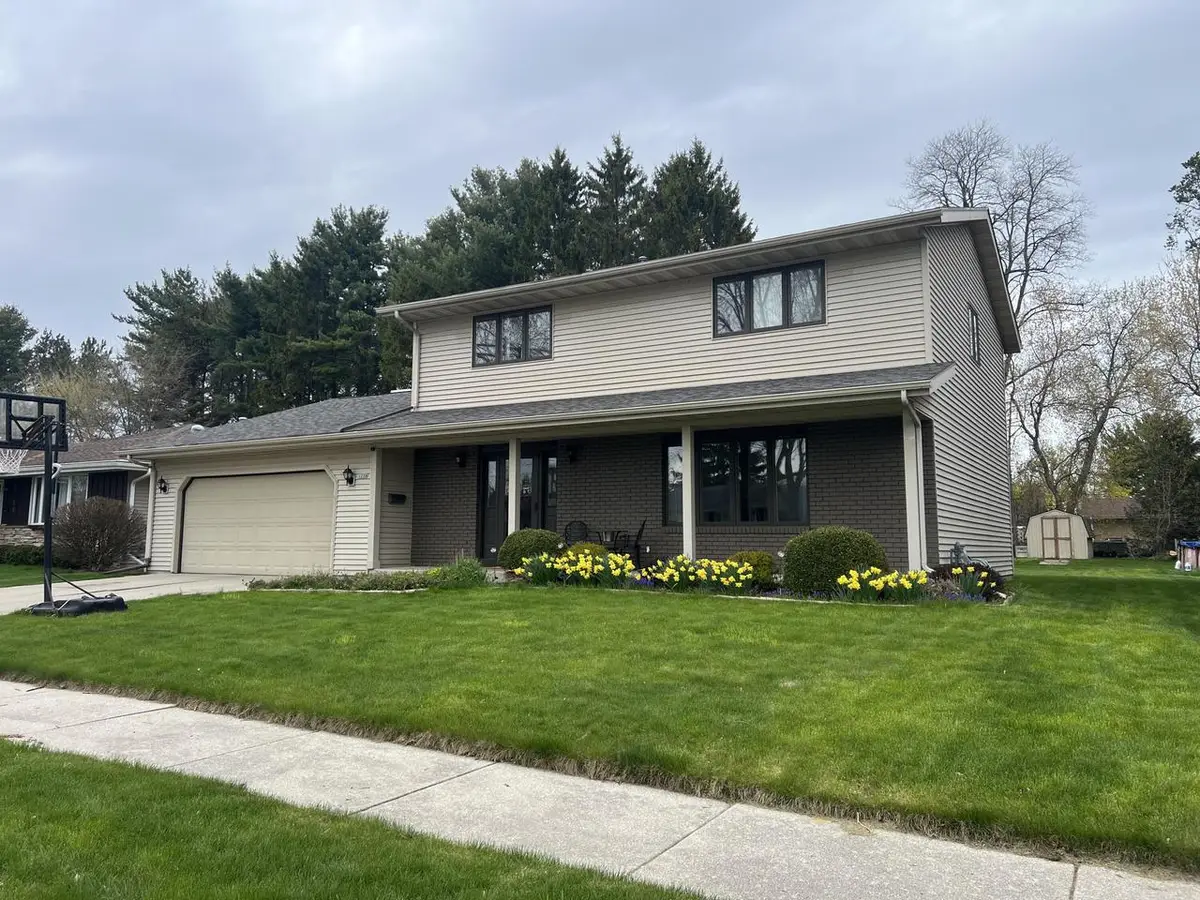 1238 Castle AVENUE, Sheboygan, WI 53081 - #1
