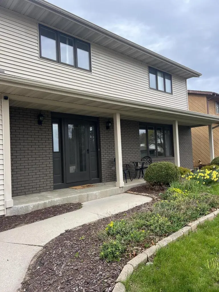 1238 Castle AVENUE, Sheboygan, WI 53081 - #2