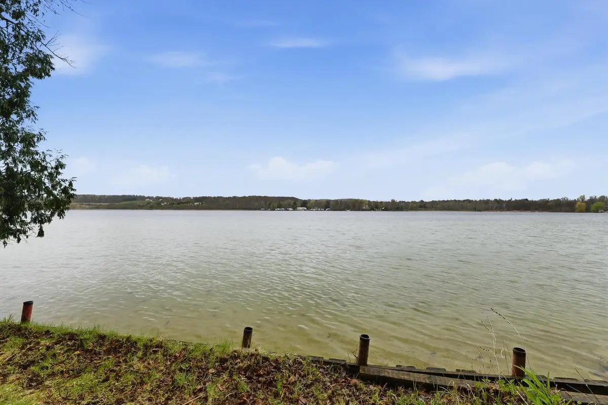 W6302 Lake Ellen DRIVE, Cascade, WI 53011 - #1