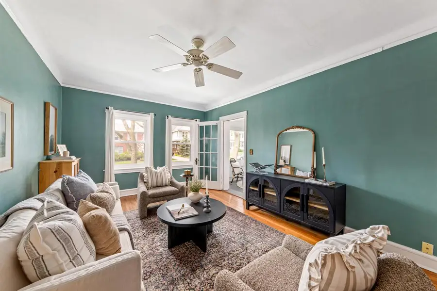 2572 Prospect AVENUE #A, Milwaukee, WI 53211 - #3