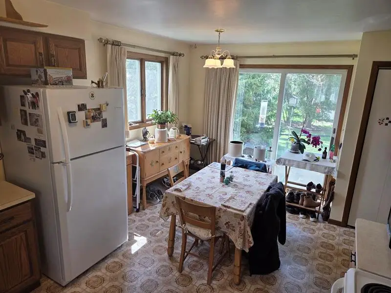 425 Bishop AVENUE, Plymouth, WI 53073 - #3