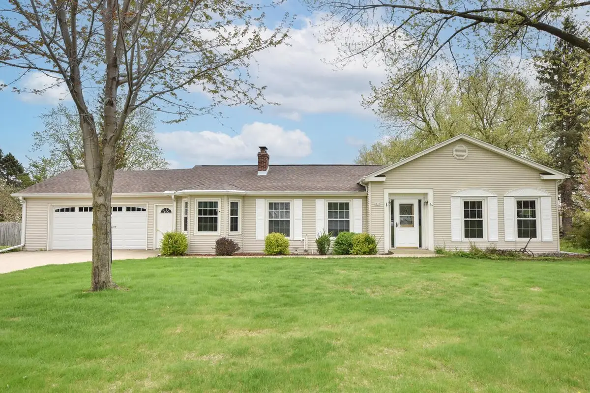 2073 Sumner STREET, Hartford, WI 53027 - #1