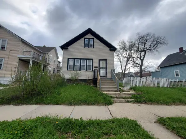 2466 7th STREET, Milwaukee, WI 53212