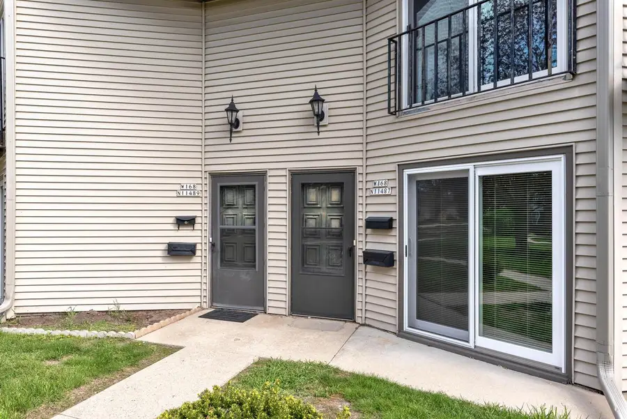 W168N11487 El Camino DRIVE, Germantown, WI 53022 - #3