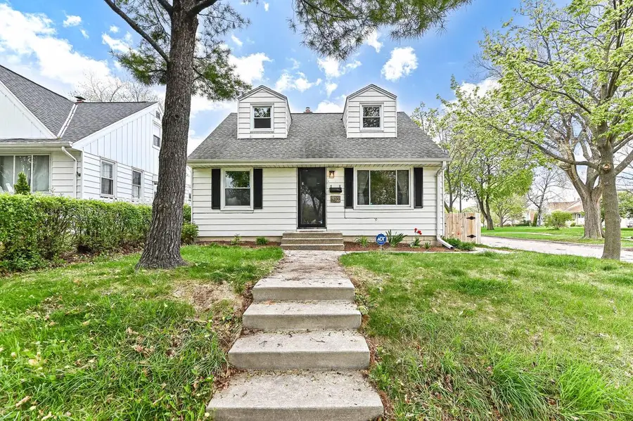 6300 Cleveland AVENUE, Milwaukee, WI 53219 - #3