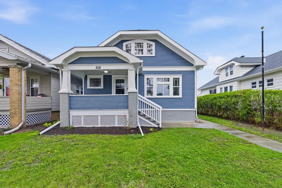 1102 Walton AVENUE, Racine, WI 53402 - #1