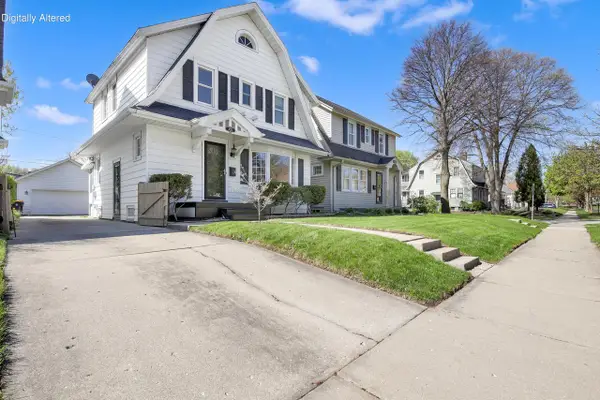 8229 Gridley AVENUE, Wauwatosa, WI 53213