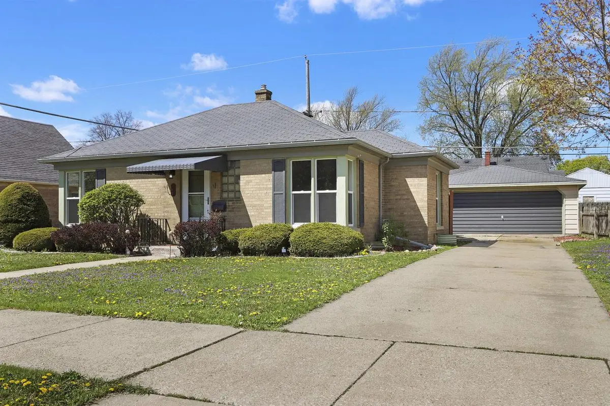 912 Melvin AVENUE, Racine, WI 53402 - #1