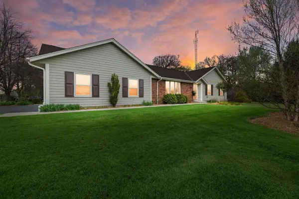 3510 Nicholson ROAD, Franksville, WI 53126