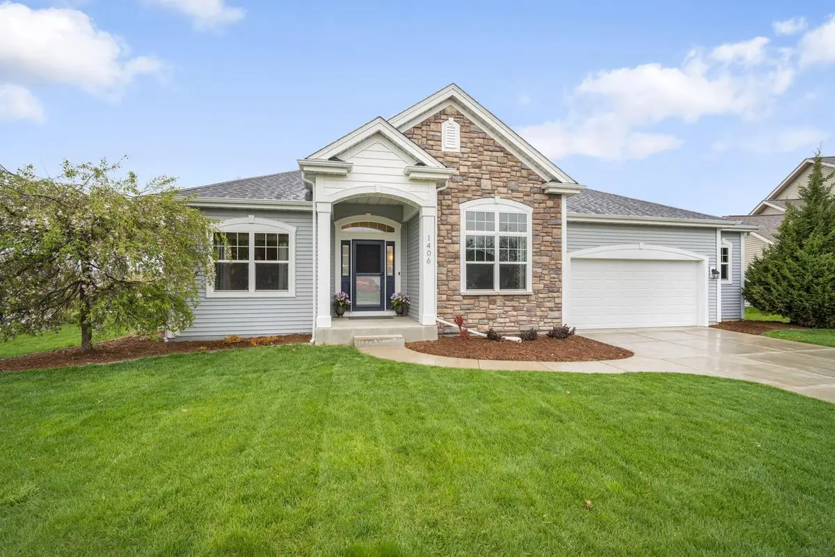 1406 Mockingbird COURT, Oconomowoc, WI 53066 - #1
