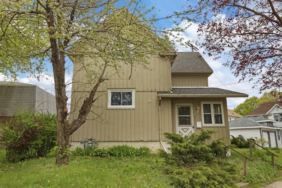 907 Chicago STREET, Racine, WI 53405 - #2