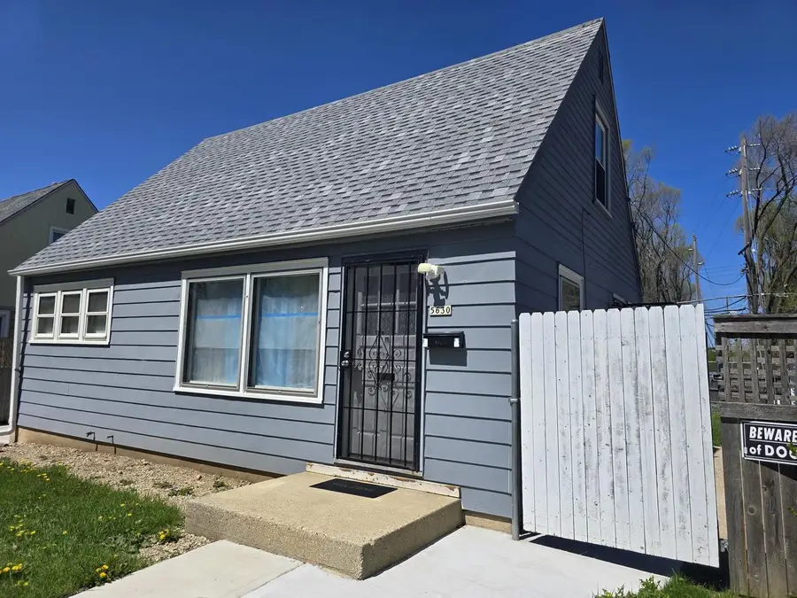 5630 Carmen AVENUE, Milwaukee, WI 53218 - #2