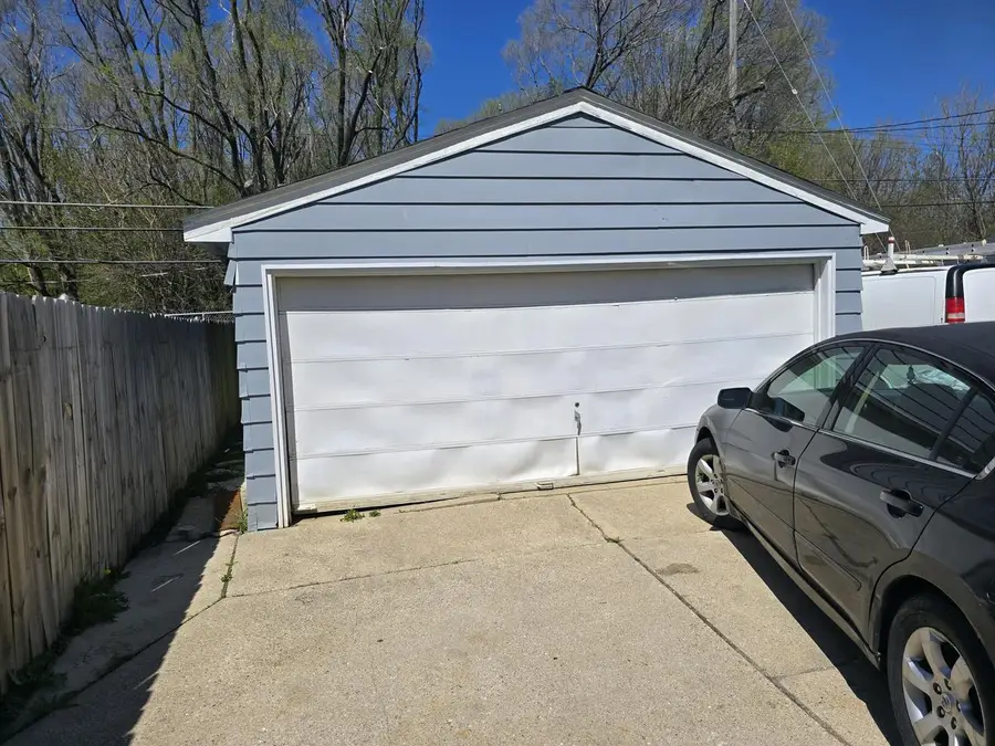 5630 Carmen AVENUE, Milwaukee, WI 53218 - #3