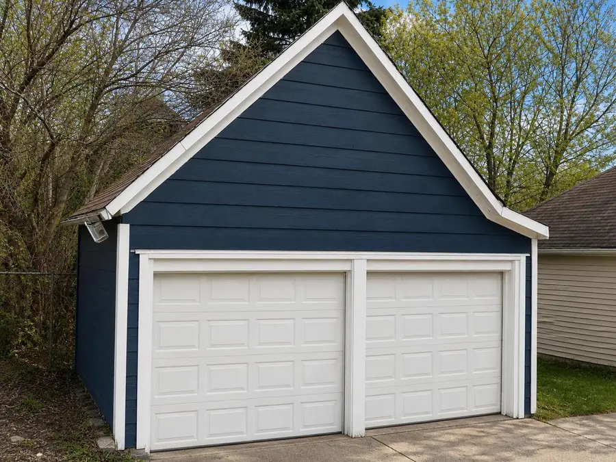 2607 24th STREET, Milwaukee, WI 53206 - #2