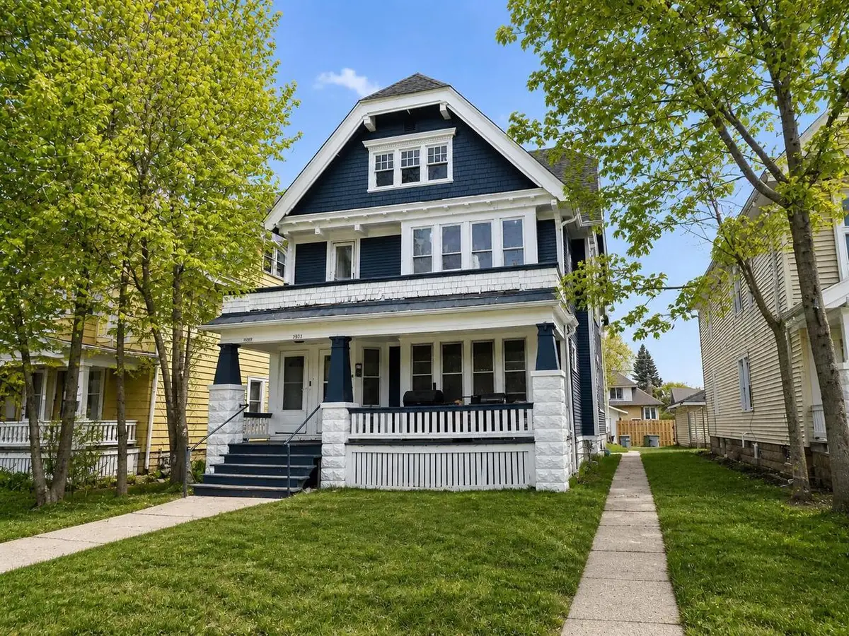 2954 37th STREET, Milwaukee, WI 53210 - #1