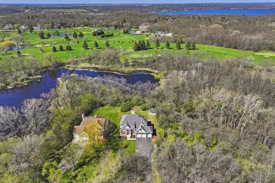 392 County Road B ROAD, Fontana, WI 53125 - #2