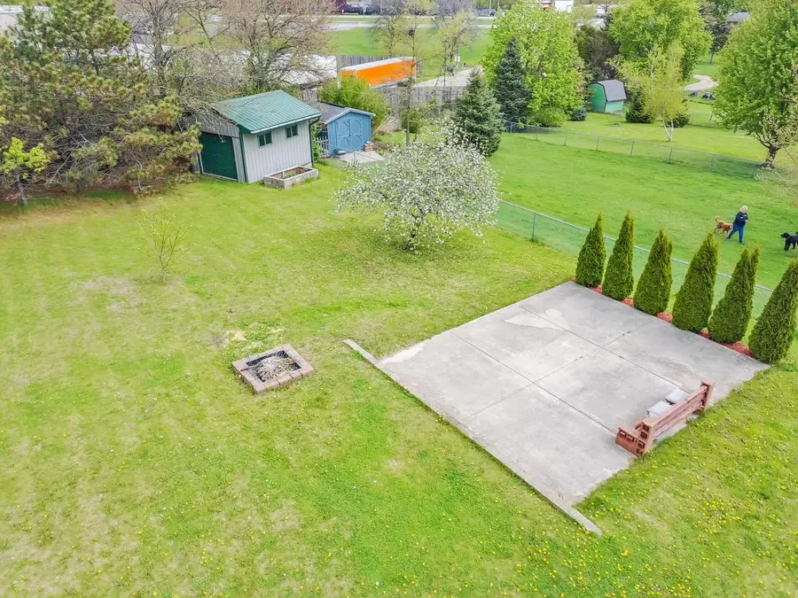 408 Dunford DRIVE, Burlington, WI 53105 - #2