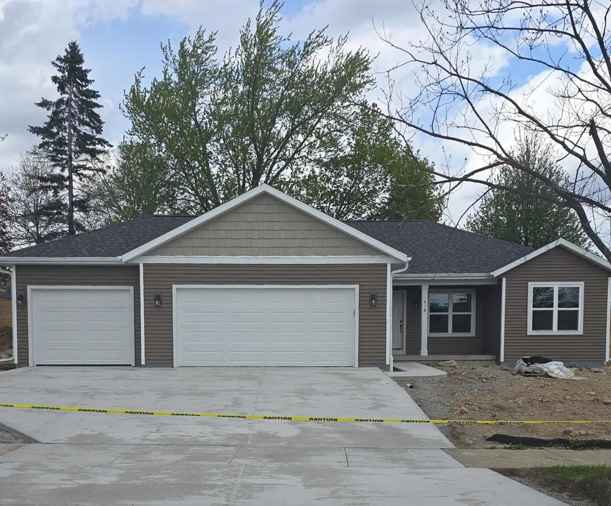 418 Village LANE, Ripon, WI 54971 - #1