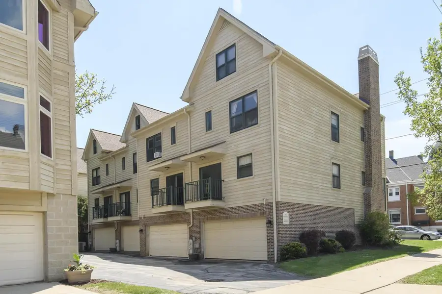 902 Brady STREET, Milwaukee, WI 53202 - #2