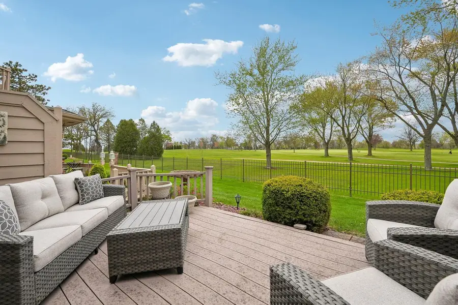 7402 Twin Oaks COURT, Franklin, WI 53132 - #2