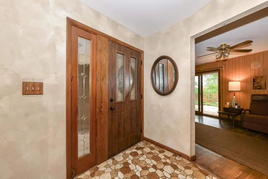 4585 S Harland DRIVE, New Berlin, WI 53151 - #2