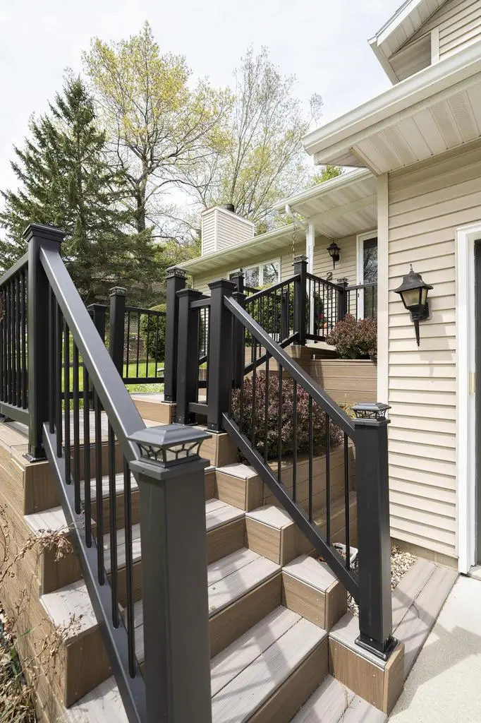 204 Cambridge AVENUE, Waukesha, WI 53188 - #3