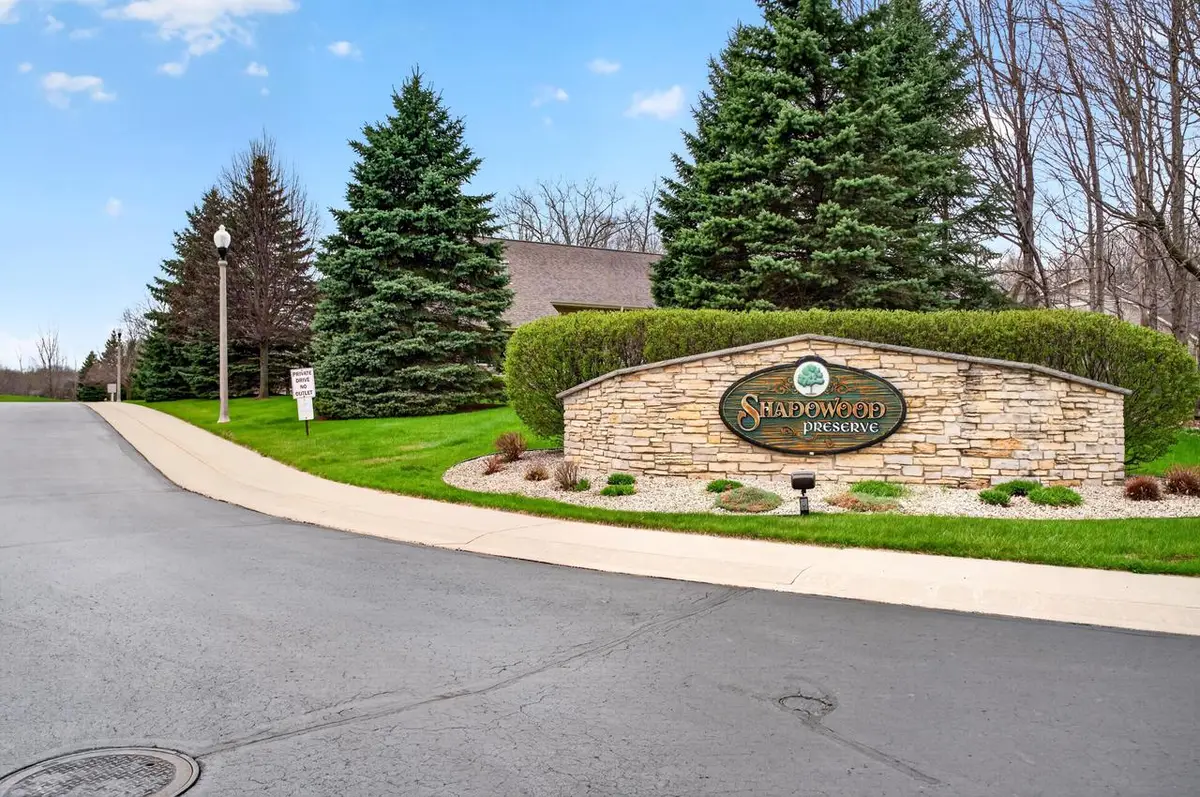 1015 Shadowood CIRCLE #3, West Bend, WI 53095 - #1