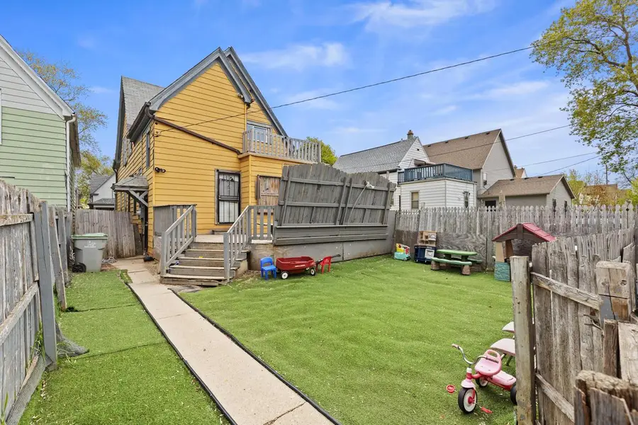 2850 N 28th STREET, Milwaukee, WI 53210 - #2