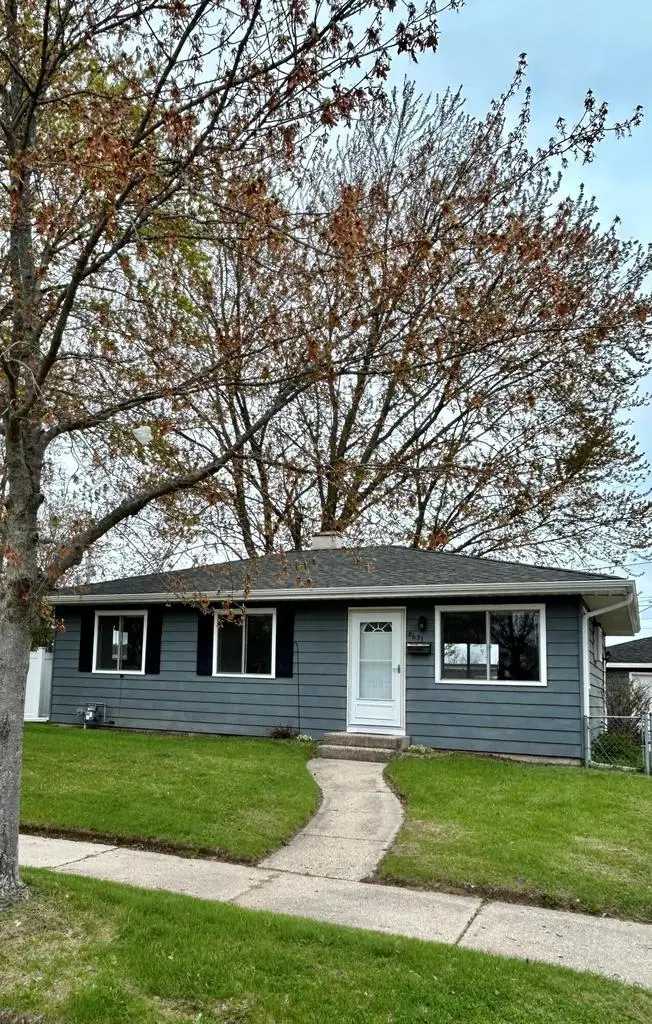 8631 15th AVENUE, Kenosha, WI 53143 - #1