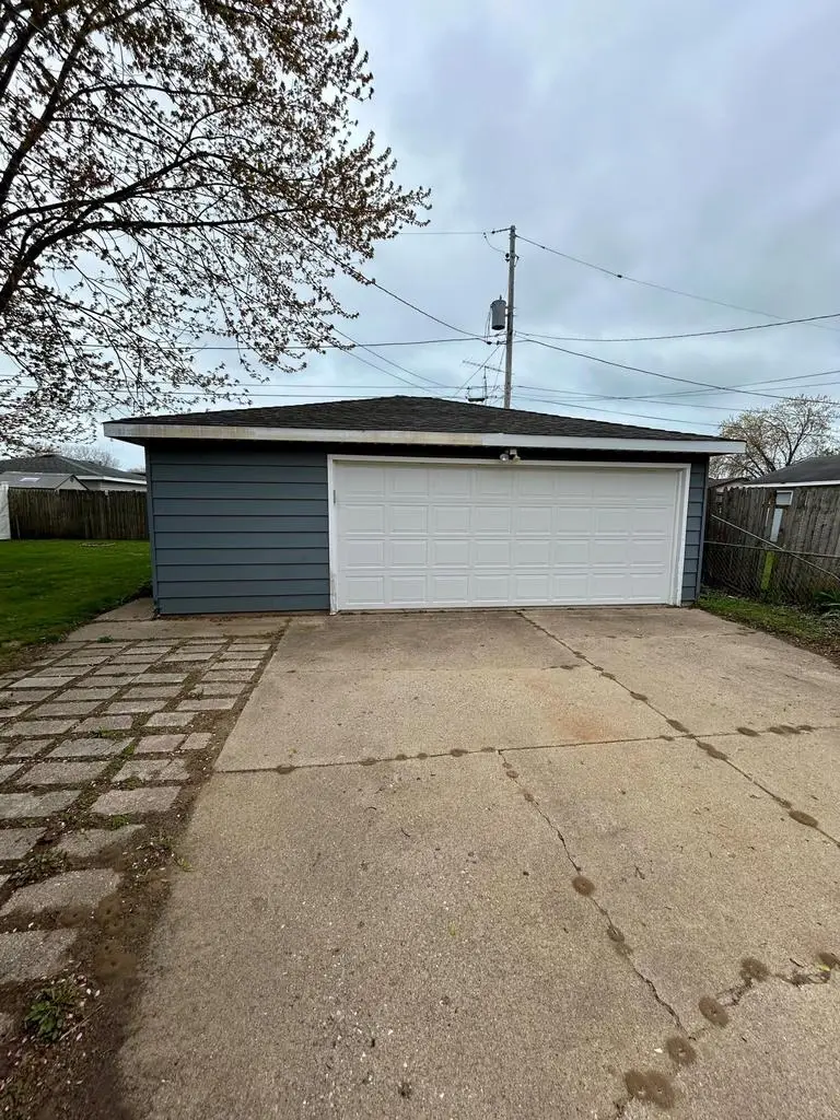 8631 15th AVENUE, Kenosha, WI 53143 - #3