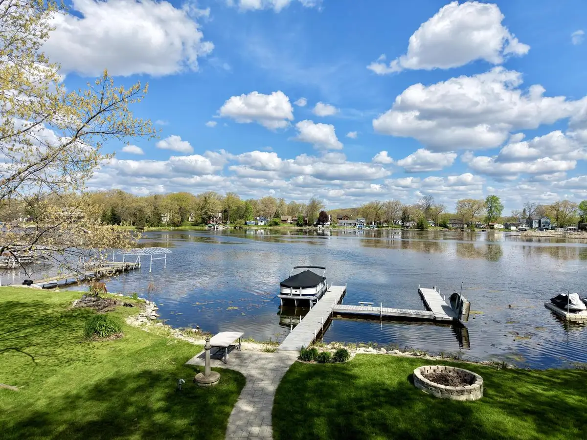 28918 Kramer DRIVE, Waterford, WI 53185 - #1