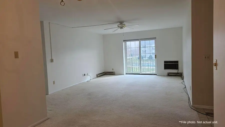 151 University DRIVE #319, West Bend, WI 53095 - #3