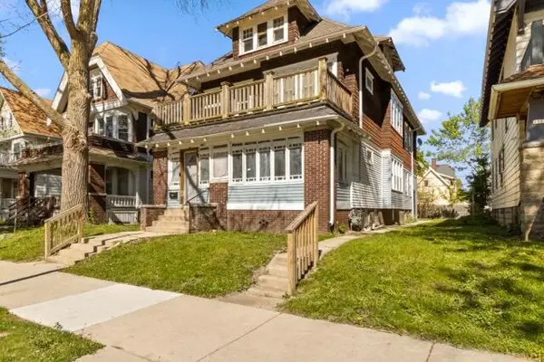 2560 41st STREET #2562, Milwaukee, WI 53210