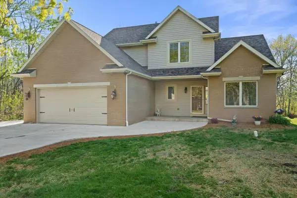 N9240 Deer Path ROAD, East Troy, WI 53120