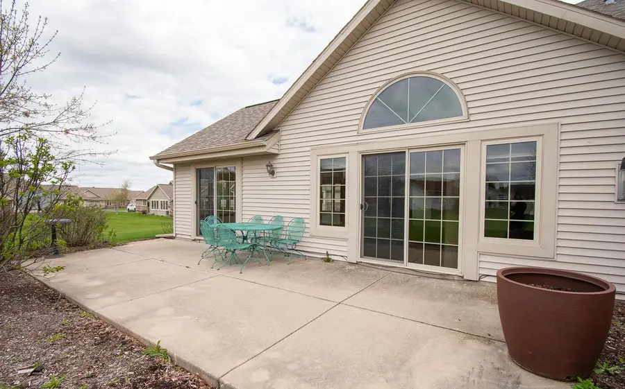 W197N17085 Stonewall DRIVE, Jackson, WI 53037 - #3